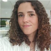 Soy una persona con mucha experiencia con niños pequeños, se adaptarme a ellos fácilmente y dispongo de mucha paciencia